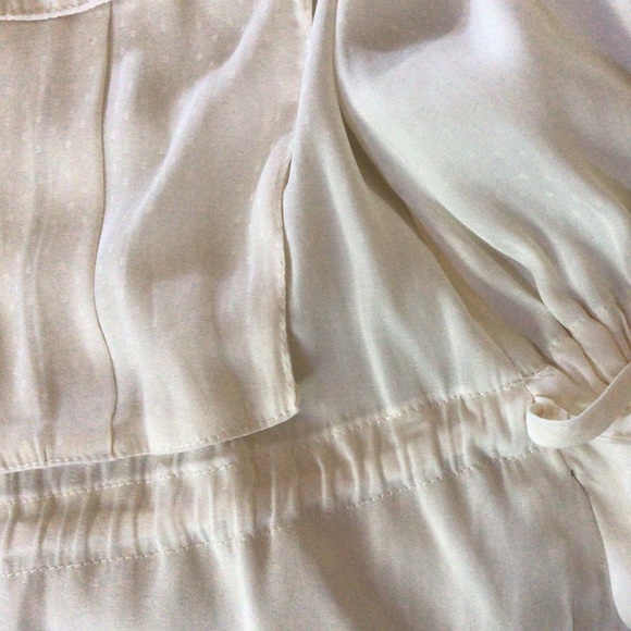 H&M cream satin Jacket, Size 6 - Picture 5 of 9